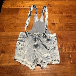 Unique denim shorts overalls size 28